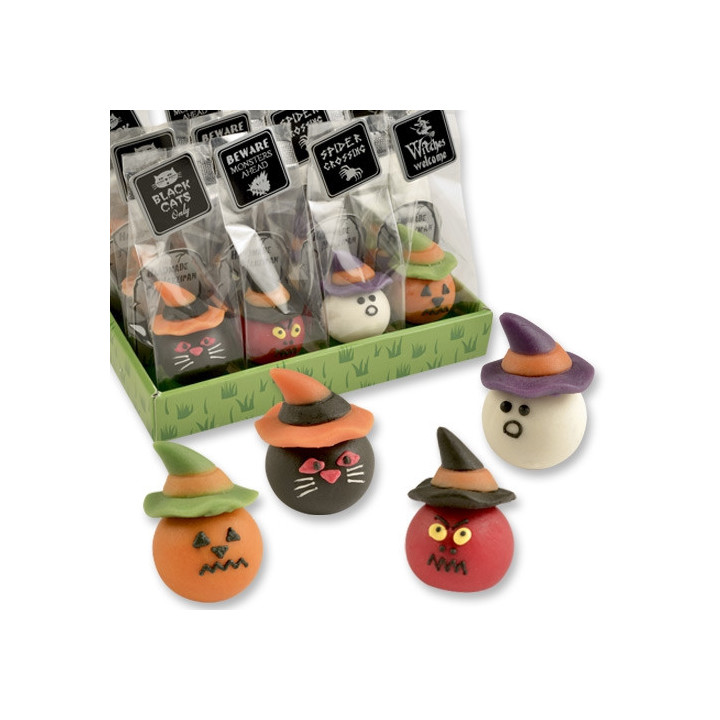 12 figurines assorties en pÃ¢te d'amande